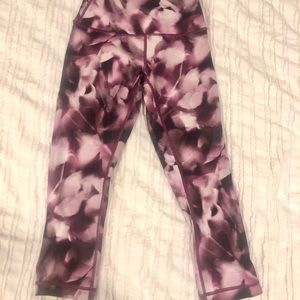 Lululemon Wunder Under cropped blossom leggings